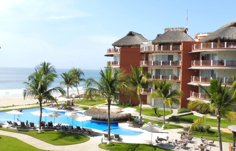 Vivo Resorts Main Swimming Pool Puerto Escondido